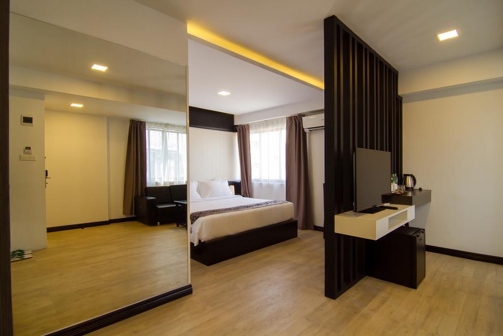 Hotel Accord 3*