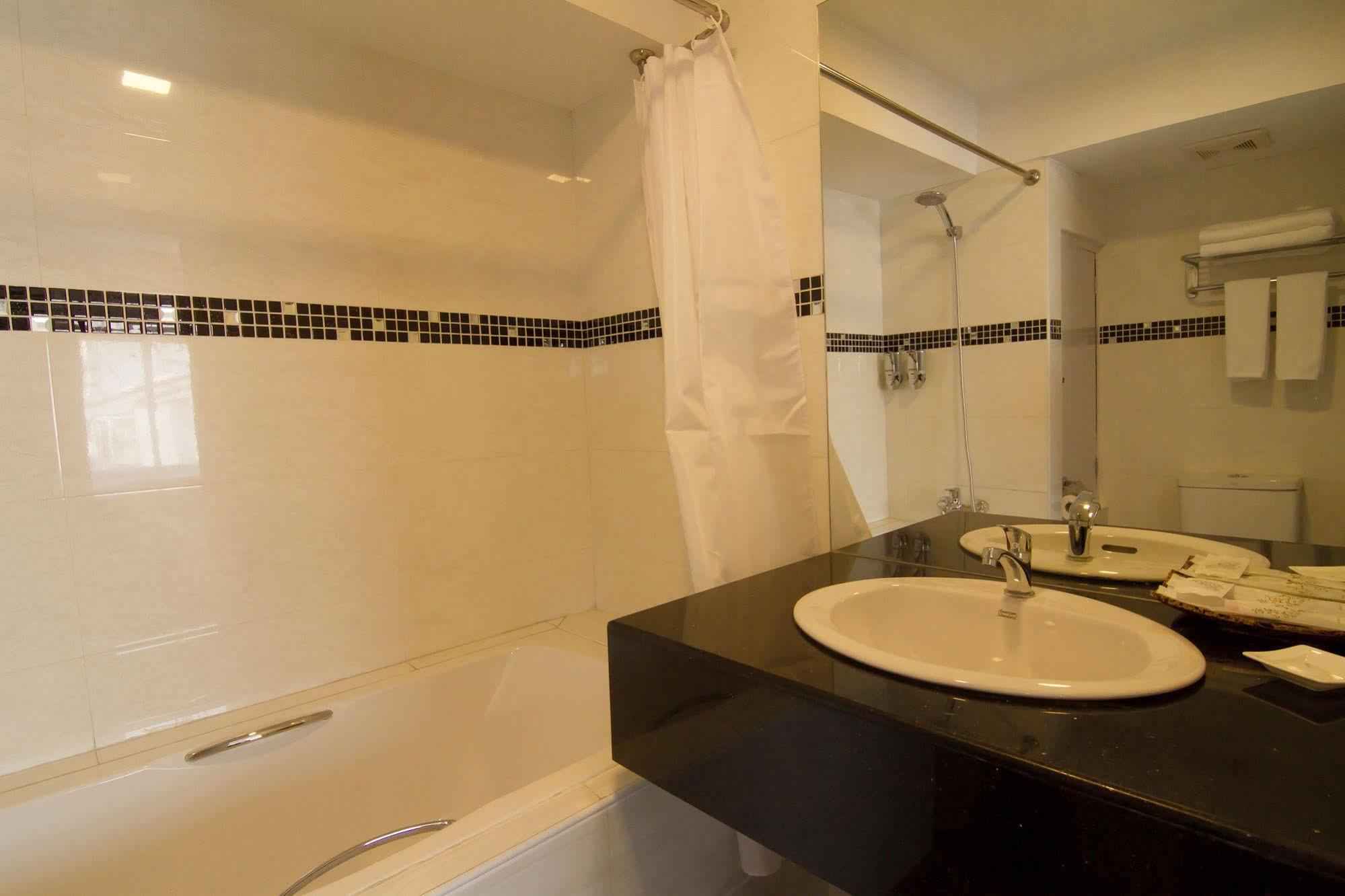 Accord Hotel 3*